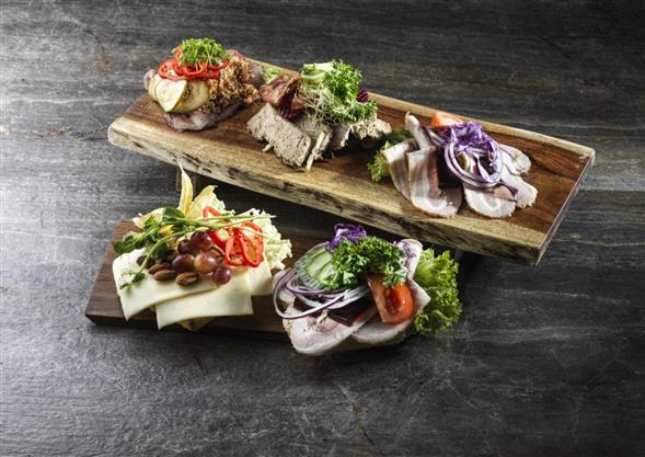 Smørrebrød m. 3 skiver pålæg